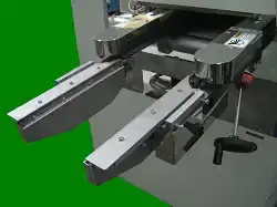 入口鏈條軌道輸送機